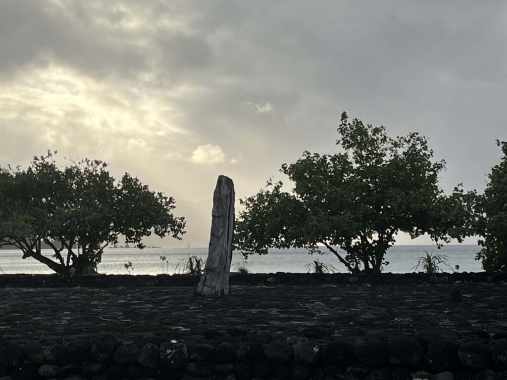    Marae De Taputapuatea