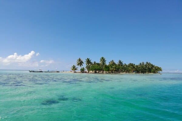 Ofetaro 600x400 Destination Lagon Tours Et Excursions à Raiatea Et Tahaa Motu Ofetaro